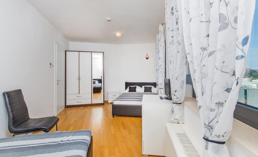 Bay View Apartment Fantastik Dubrovnik Bagian luar foto